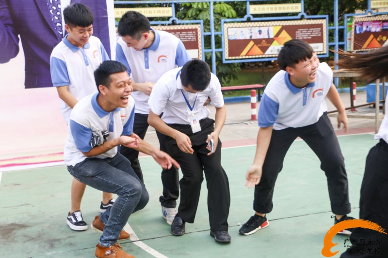 毕业季,学子深情表白老师 毕业季,学子深情表白老师
