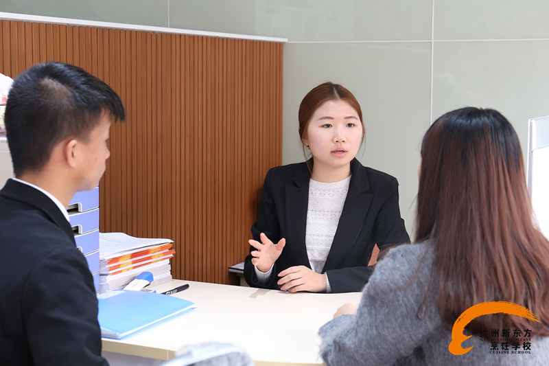 正月初七 广州新东方新生报名火爆 正月初七 广州新东方新生报名火爆