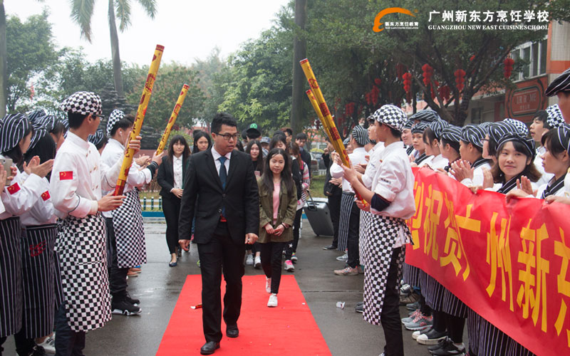 广州学厨师去哪好,厨师,广州新东方烹饪学校好不好